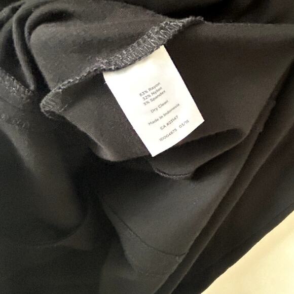 Talbots Sheath Dress Size 4 Career Workwear Minimalist Ponte Stretch Black Zip - Picture 6 of 6